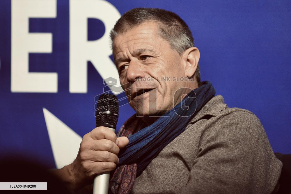 Emmanuel Carrere Goncourt 2025 Finalist - Strasbourg