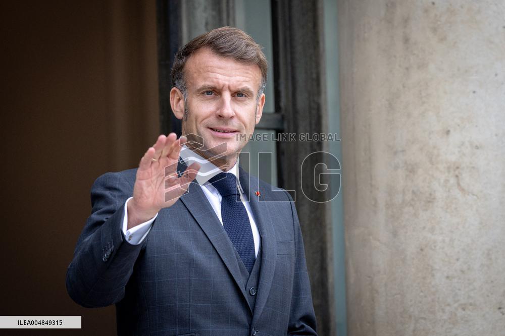 Emmanuel Macron welcomes Prince Rahim al-Hussaini, Aga Khan V at the Elysee Palace - Paris AJ