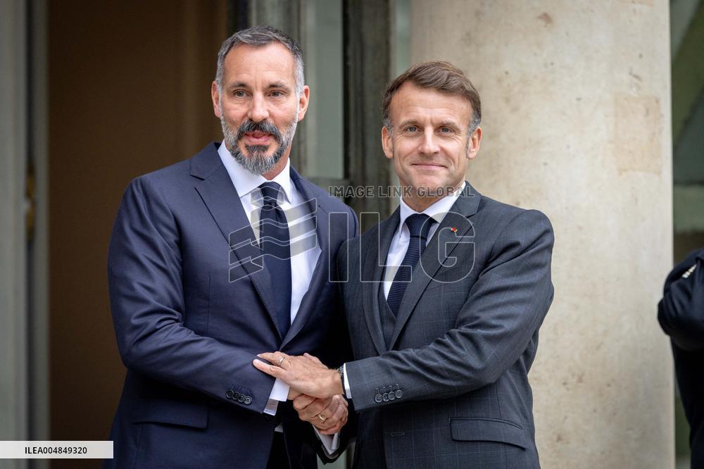 Emmanuel Macron welcomes Prince Rahim al-Hussaini, Aga Khan V at the Elysee Palace - Paris AJ