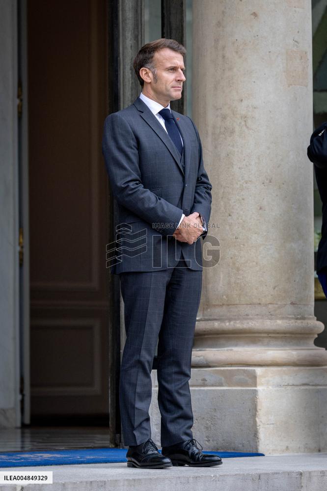 Emmanuel Macron welcomes Prince Rahim al-Hussaini, Aga Khan V at the Elysee Palace - Paris AJ
