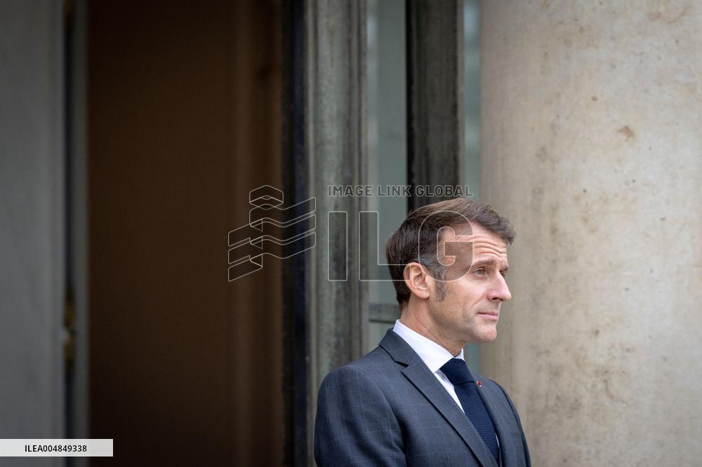 Emmanuel Macron welcomes Prince Rahim al-Hussaini, Aga Khan V at the Elysee Palace - Paris AJ