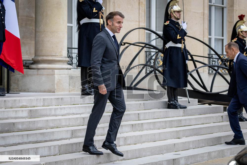Emmanuel Macron welcomes Prince Rahim al-Hussaini, Aga Khan V at the Elysee Palace - Paris AJ