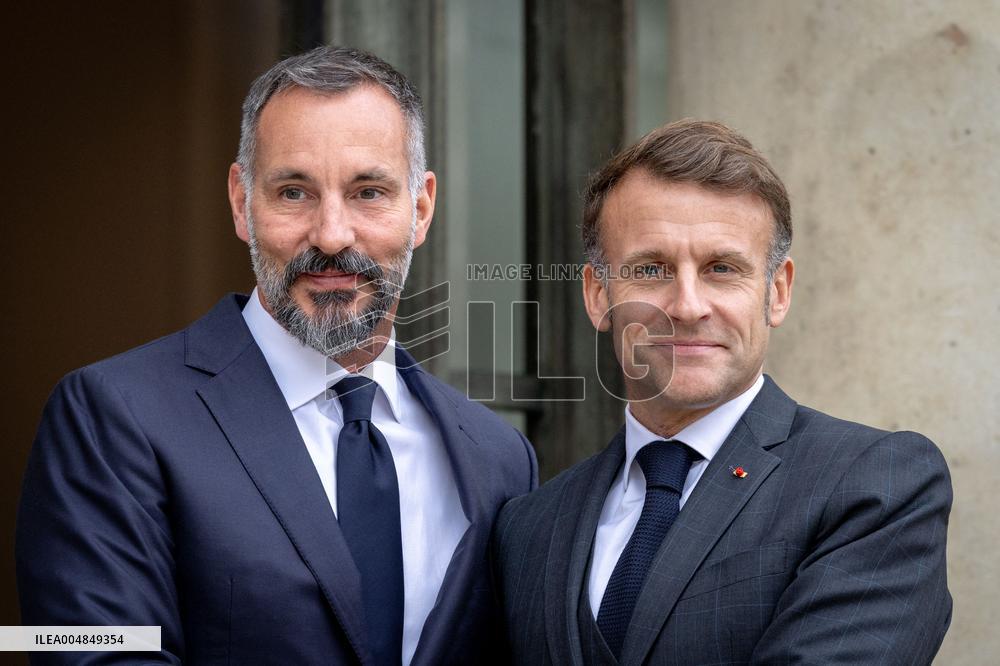 Emmanuel Macron welcomes Prince Rahim al-Hussaini, Aga Khan V at the Elysee Palace - Paris AJ
