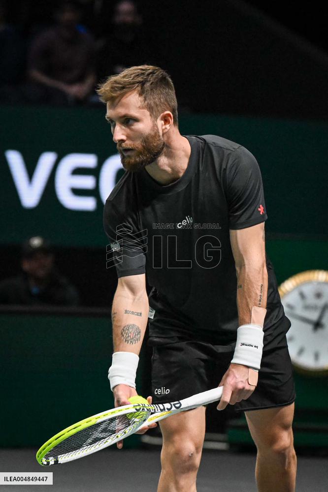 Corentin Moutet vs Reilly Opelka at Rolex Paris Masters 2025 in Paris FA