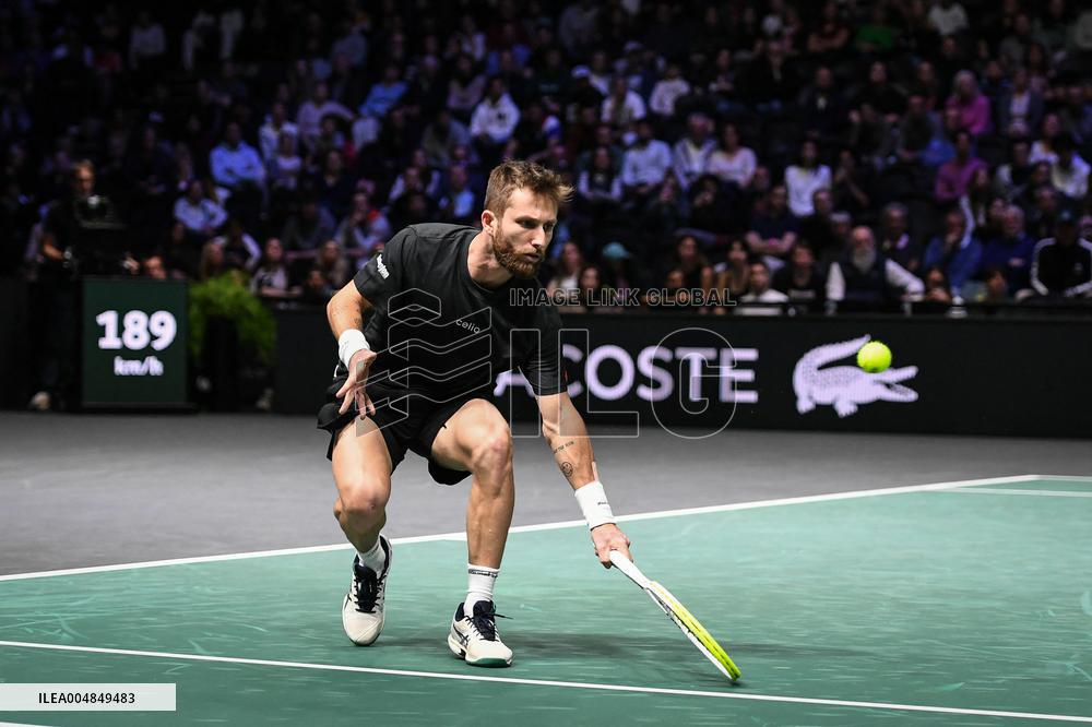 Corentin Moutet vs Reilly Opelka at Rolex Paris Masters 2025 in Paris FA