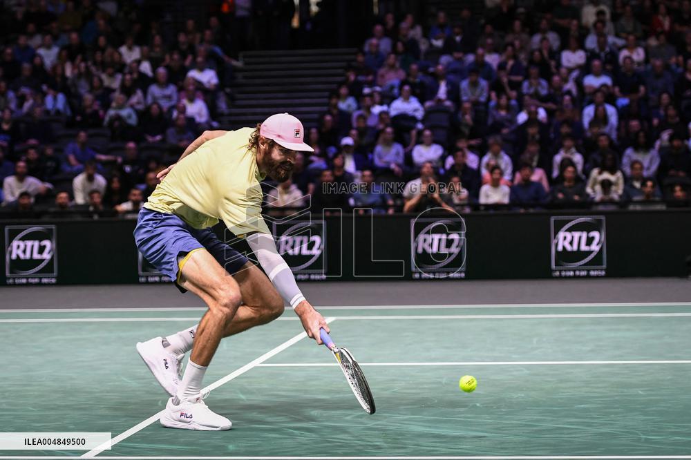 Corentin Moutet vs Reilly Opelka at Rolex Paris Masters 2025 in Paris FA