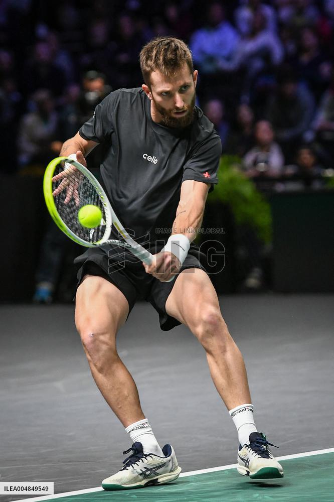 Corentin Moutet vs Reilly Opelka at Rolex Paris Masters 2025 in Paris FA