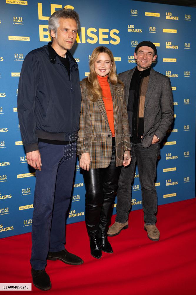 Les Braises Premiere