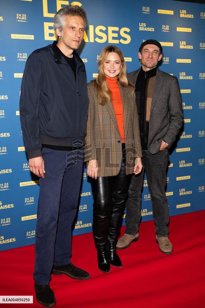 Les Braises Premiere