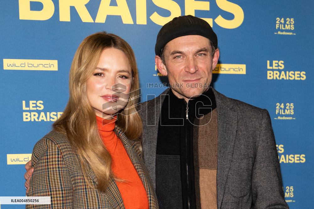 Les Braises Premiere