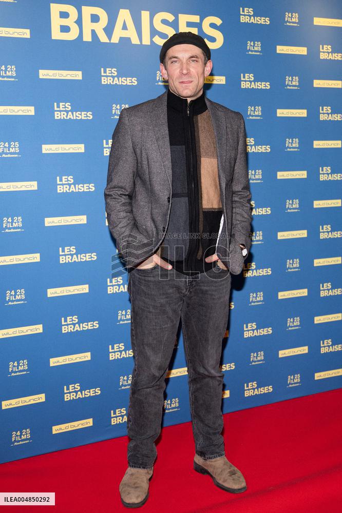 Les Braises Premiere