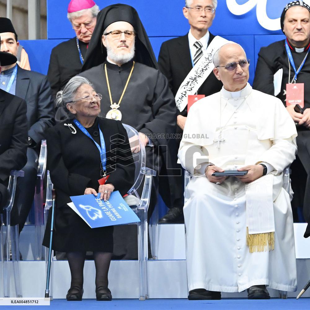 International peace conference in Rome