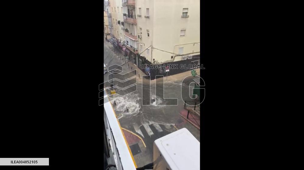 Spain: Heavy Rains and Strong Winds Hit Parts of Andalusia 2