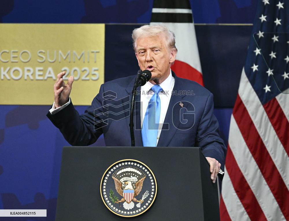 Trump in South Korea