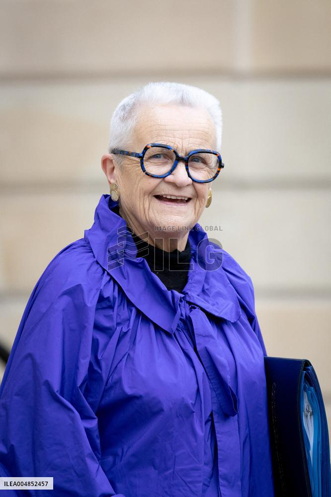 Weekly Cabinet Meeting - Paris AJ