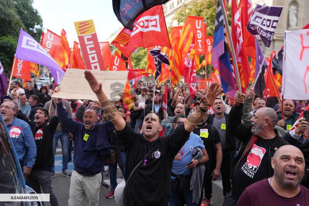 Metal Sector Protests Against UPM in Barcelona - Spain