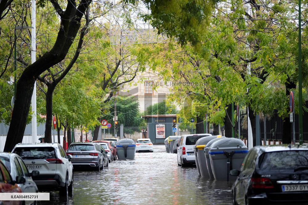 Heavy Rain and Wind in Andalusia - Spain