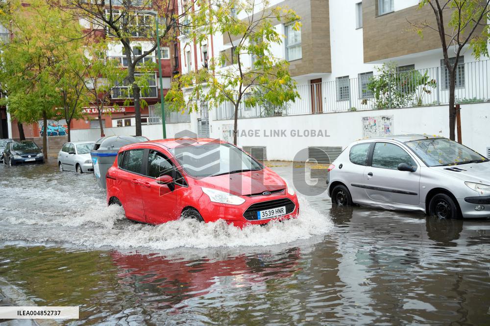 Heavy Rain and Wind in Andalusia - Spain
