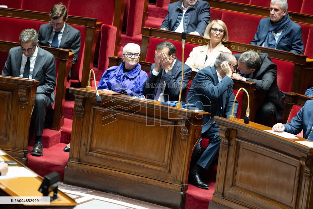 Questions to the government - Paris