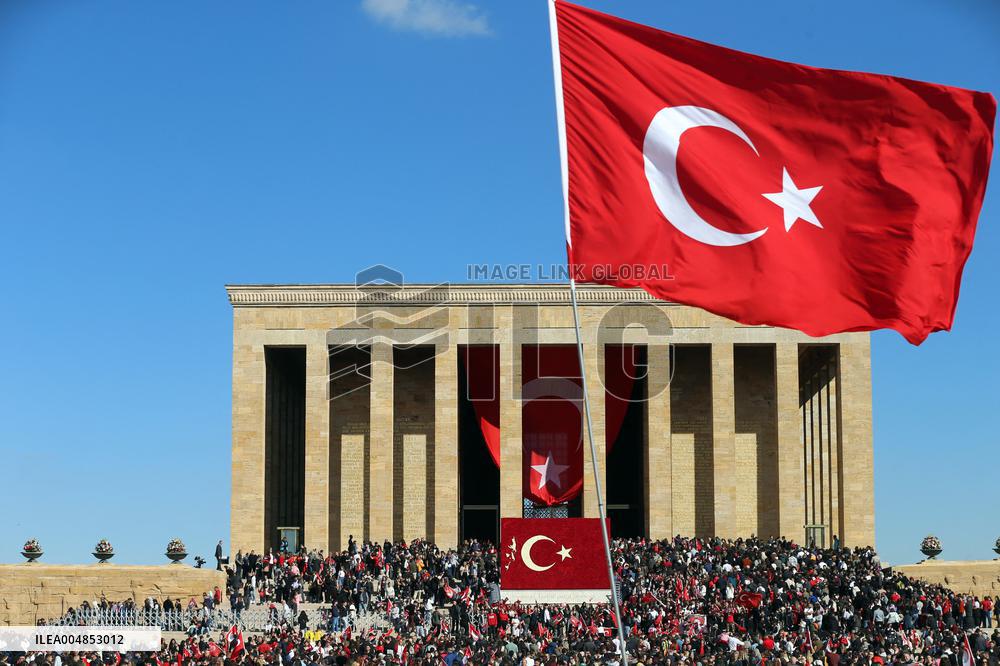 Turkish People Celebrate Republic Day