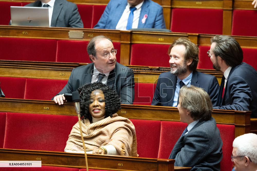 Questions to the government - Paris