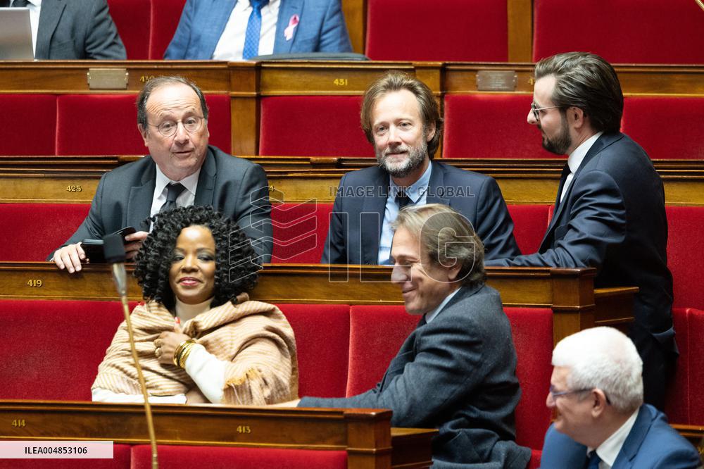 Questions to the government - Paris