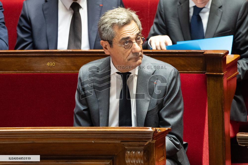 Questions to the government - Paris