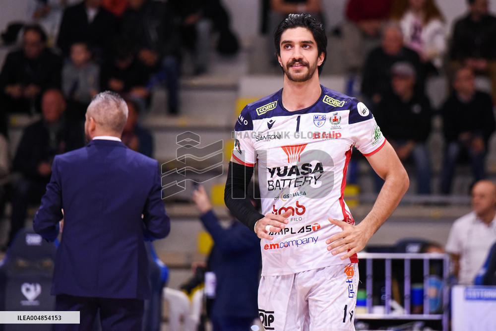 VOLLEY - Superlega Serie A - Cisterna Volley vs Yuasa Battery Grottazzolina 3-2 (25-22, 22-25, 25-21, 22-25,15-13 )