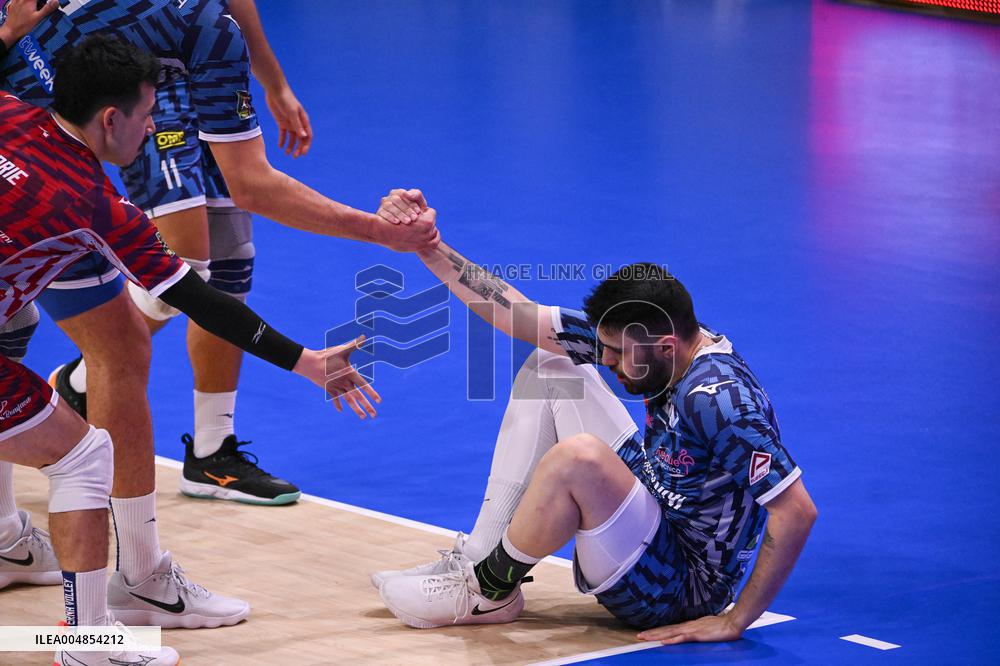 VOLLEY - Superlega Serie A - Cisterna Volley vs Yuasa Battery Grottazzolina 3-2 (25-22, 22-25, 25-21, 22-25,15-13 )