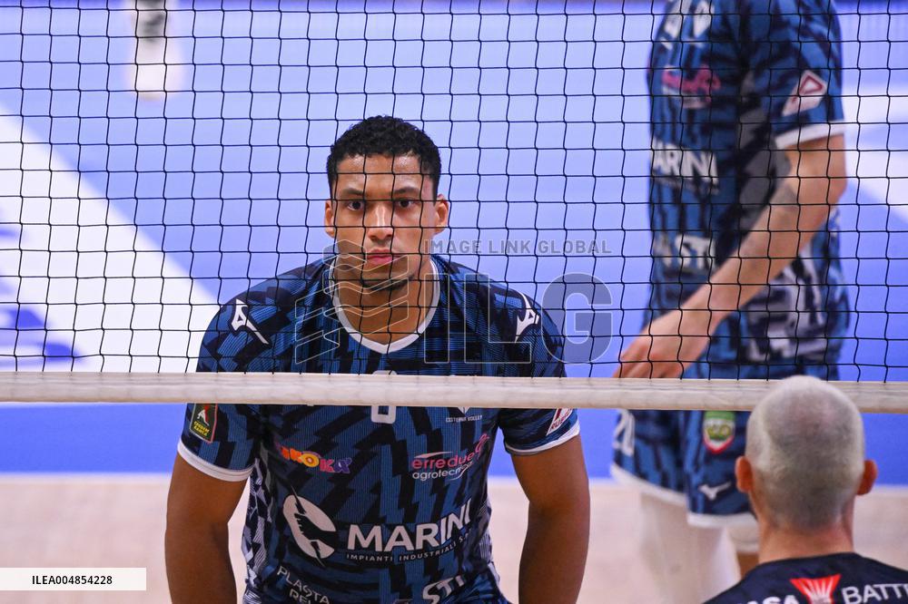 VOLLEY - Superlega Serie A - Cisterna Volley vs Yuasa Battery Grottazzolina 3-2 (25-22, 22-25, 25-21, 22-25,15-13 )