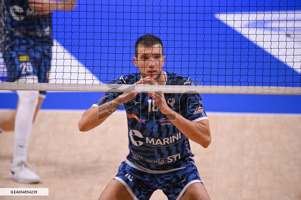 VOLLEY - Superlega Serie A - Cisterna Volley vs Yuasa Battery Grottazzolina 3-2 (25-22, 22-25, 25-21, 22-25,15-13 )