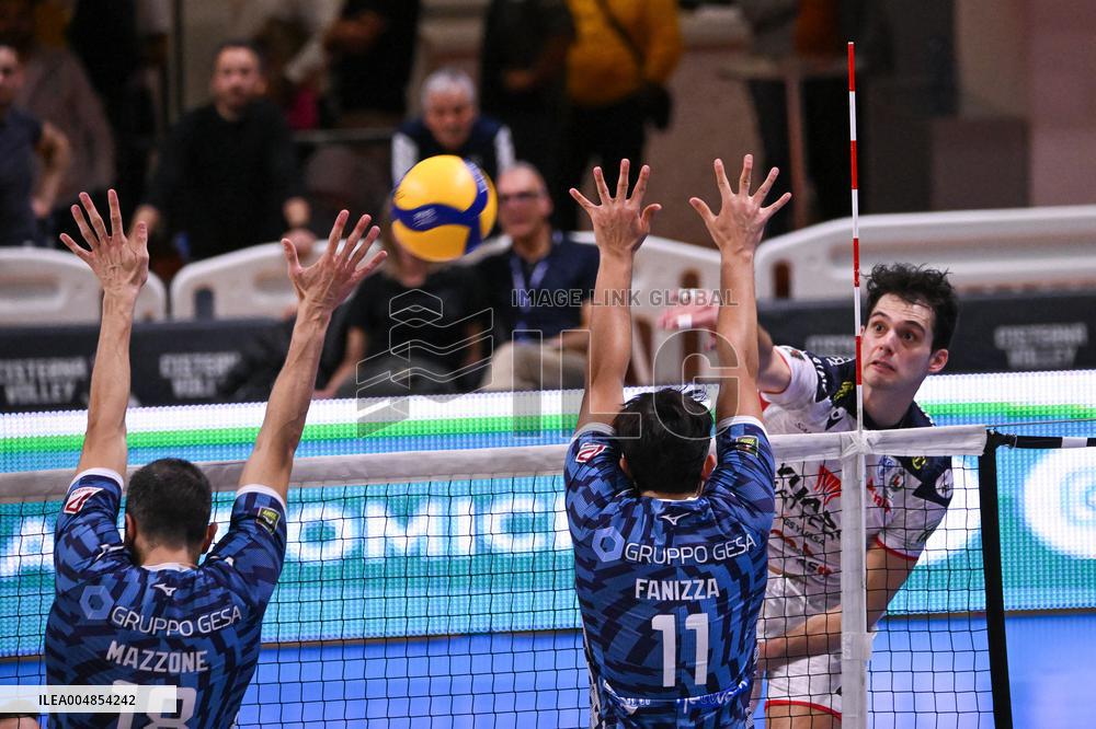 VOLLEY - Superlega Serie A - Cisterna Volley vs Yuasa Battery Grottazzolina 3-2 (25-22, 22-25, 25-21, 22-25,15-13 )