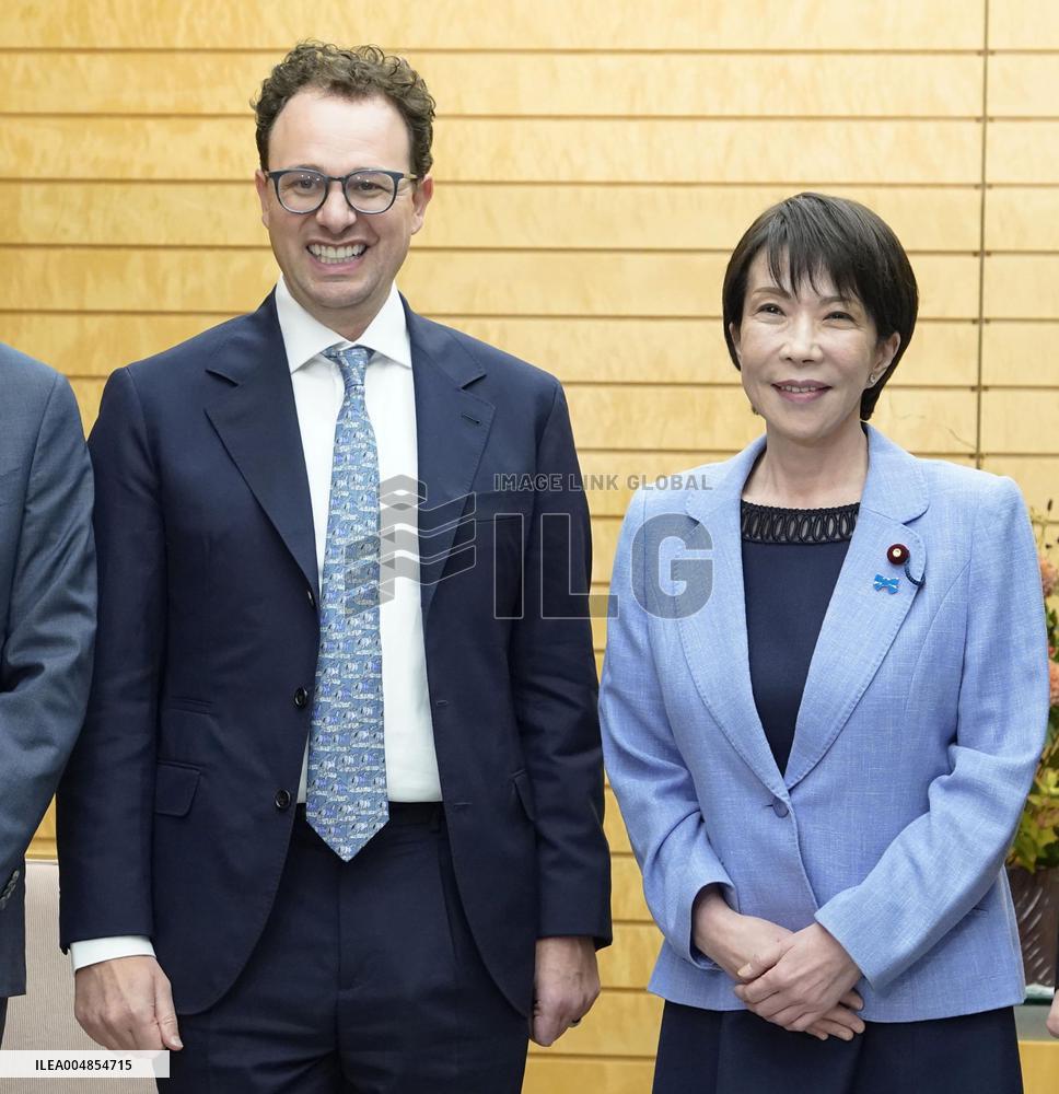 Anthropic CEO visits Japan PM
