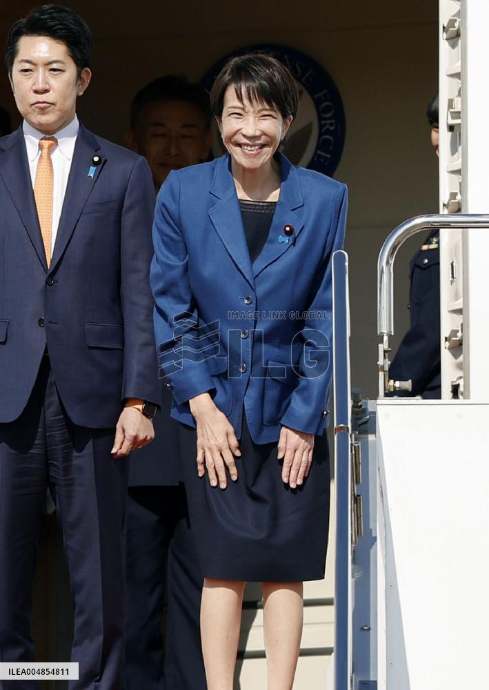Japan PM leaves for S. Korea