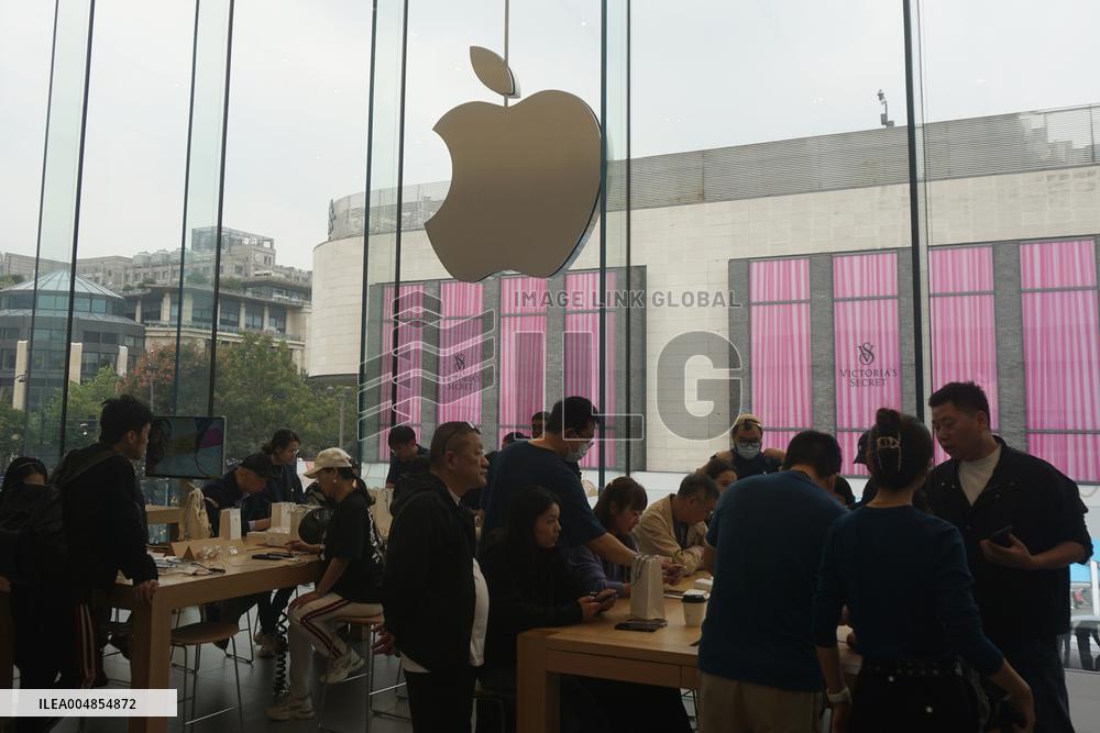 Apple's Q4 2025 Financial Report