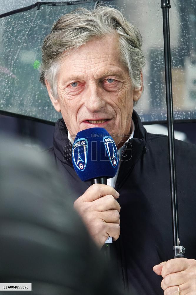 Ligue 1 McDonald s - VIPs At Paris FC v Lyon - Paris