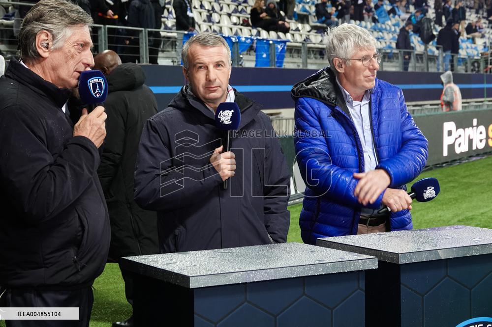 Ligue 1 McDonald s - VIPs At Paris FC v Lyon - Paris