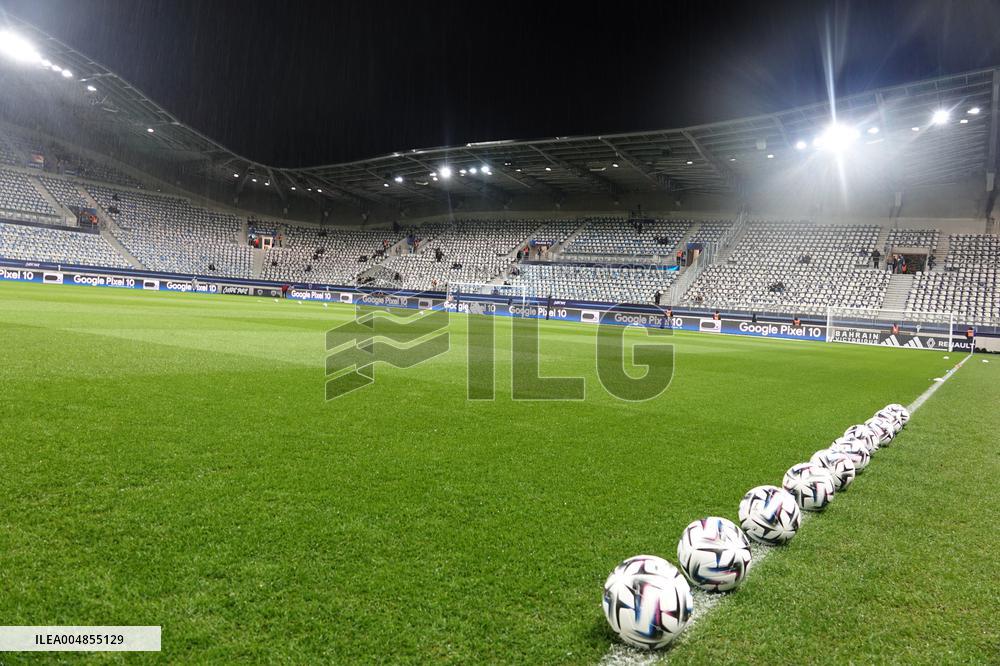 Ligue 1 McDonald s - Paris FC v Lyon - Paris