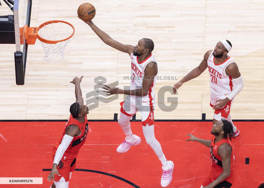 Rockets Defeat Raptors In Toronto - Canada