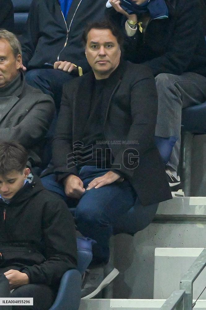 Ligue 1 McDonald s - VIPs At Paris FC v Lyon - Paris