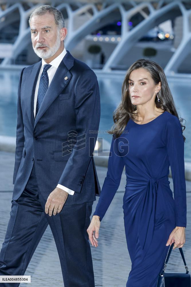 King and Queen of Spain Honor Disaster Victims - Valencia