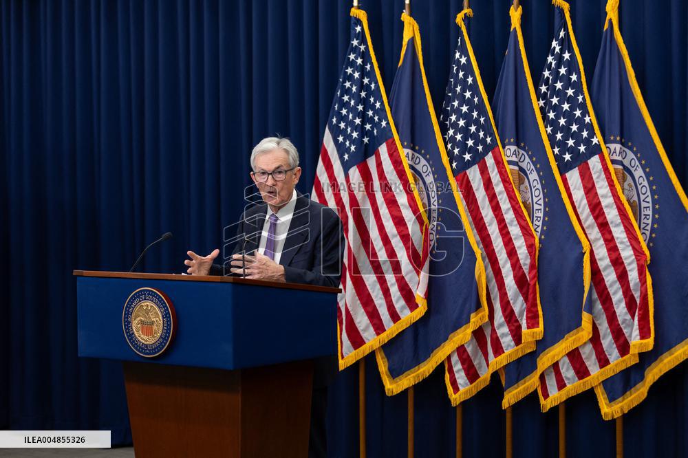 Federal Reserve Cuts Interest Rate - Washington