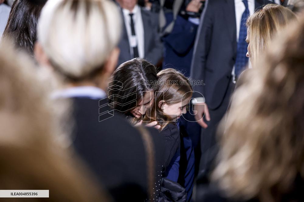 King and Queen of Spain Honor Disaster Victims - Valencia