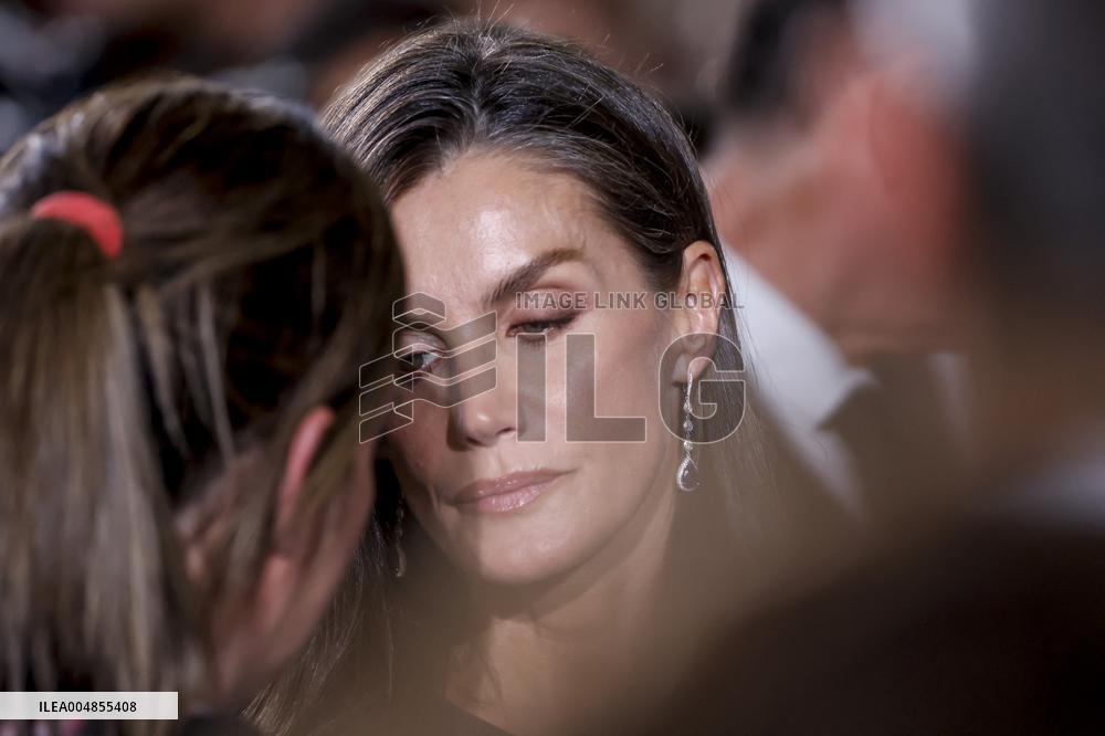 King and Queen of Spain Honor Disaster Victims - Valencia