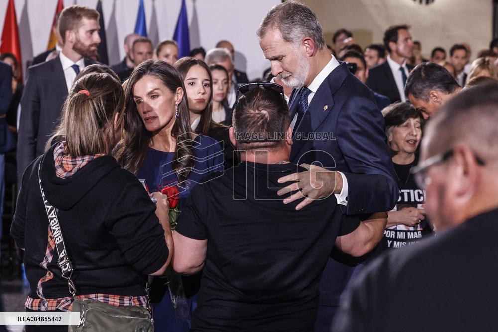 King and Queen of Spain Honor Disaster Victims - Valencia