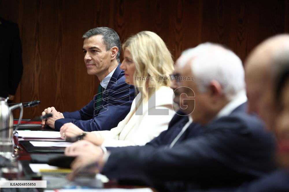 Sanchez Appears In Senate Committee On Koldo Case - Madrid