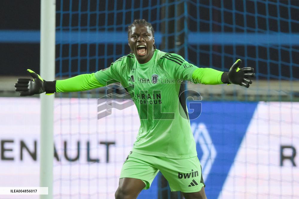 Ligue 1 McDonald s - Paris FC v Lyon - Paris