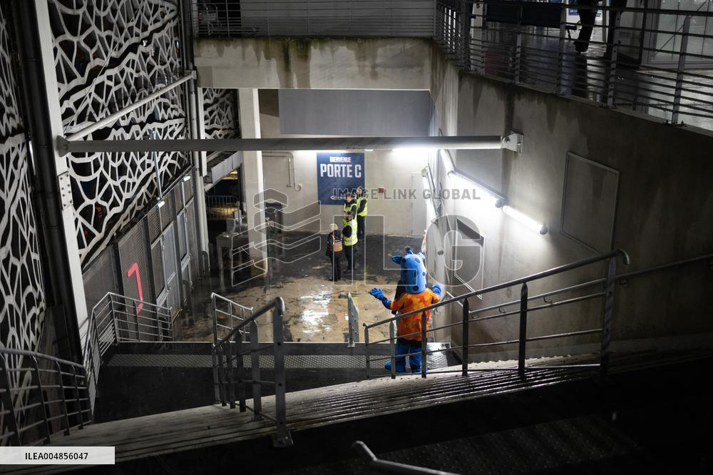 Ligue 1 McDonald s - Paris FC v Lyon - Paris