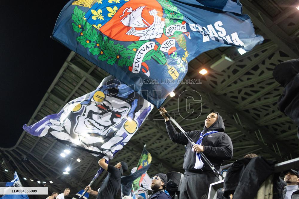 Ligue 1 McDonald s - Paris FC v Lyon - Paris