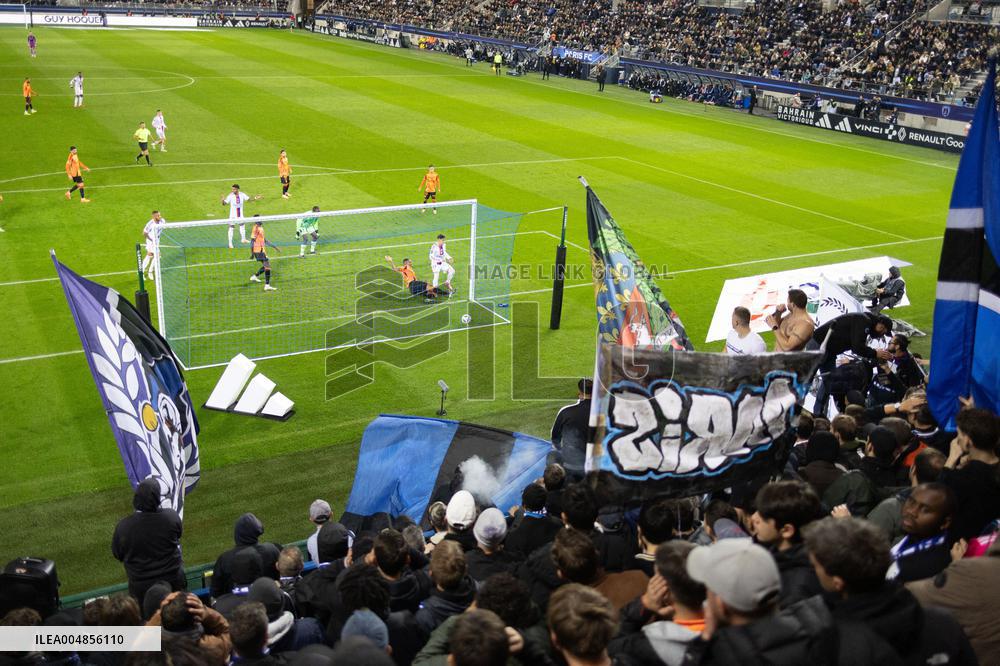 Ligue 1 McDonald s - Paris FC v Lyon - Paris